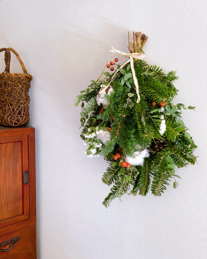 #クリスマスリース #クリスマススワッグ #クリスマスの準備🎄 #森の香り #部屋の中がいい香り #軽井沢の森 #もみの木 #森のリース #ミンネで購入 #noriflower
