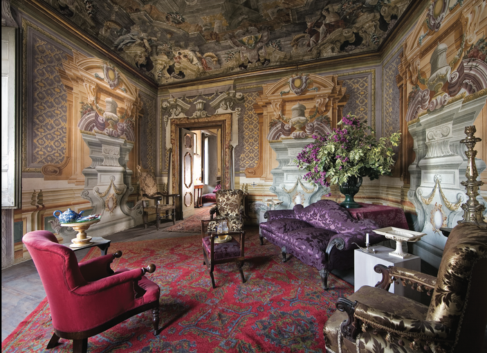 Palazzo Mondo (sec. XVIII), Sala delle Virtù. Foto di Roberto Pierucci