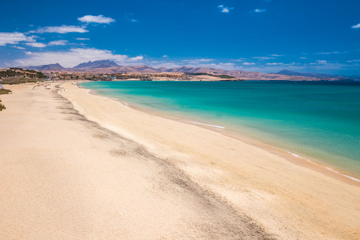 Traumhafter Sandstrand der Costa Calma