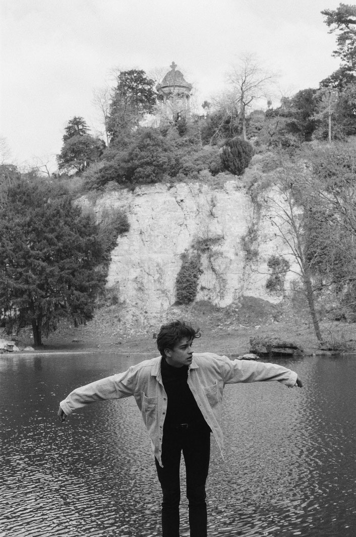 Vivien Liskovsky photographe professionnelle de portrait basée à Paris, photographie en noir et blanc