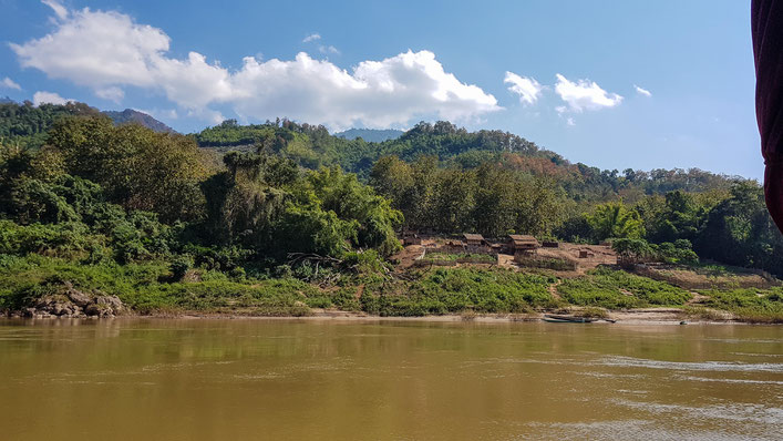 Fahrt auf dem Mekong mit dem Slowboat