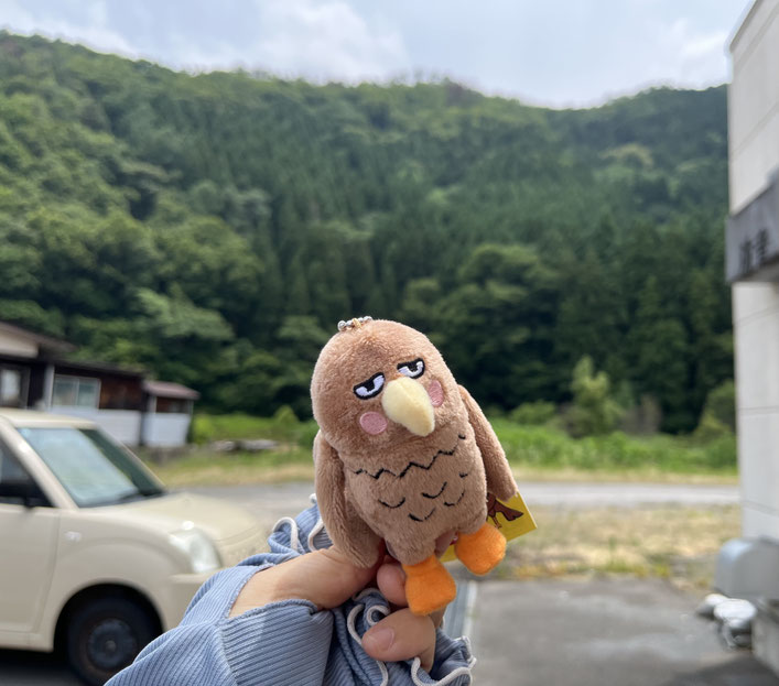セブンイレブン 信州高山高井店で、家族の分も入れて3個購入しました。金額は一個1,200円