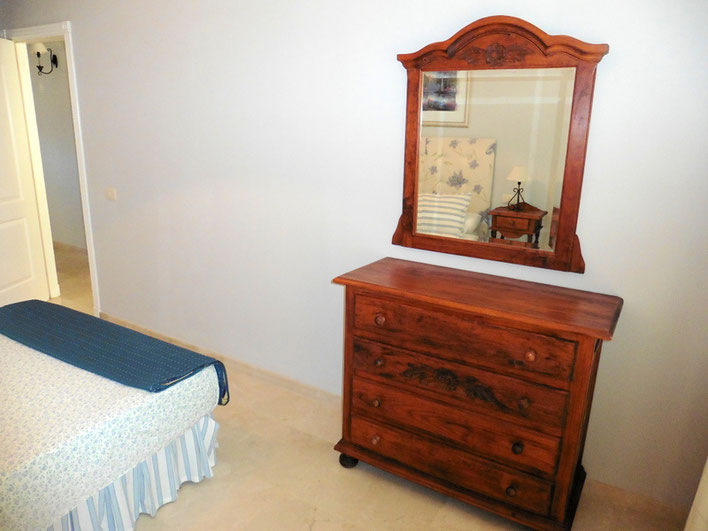 1. Schlafzimmer