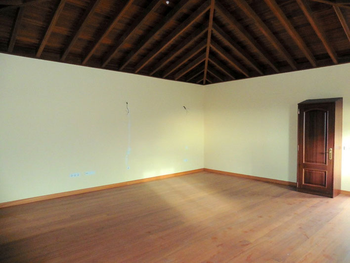 4. Schlafzimmer