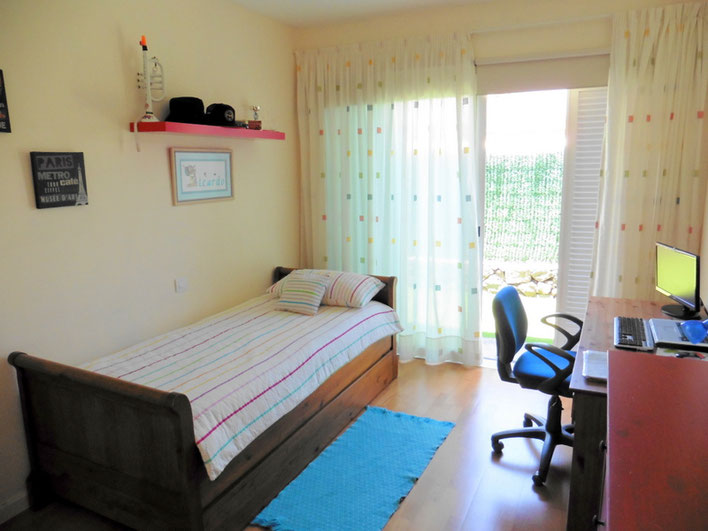 2. Schlafzimmer