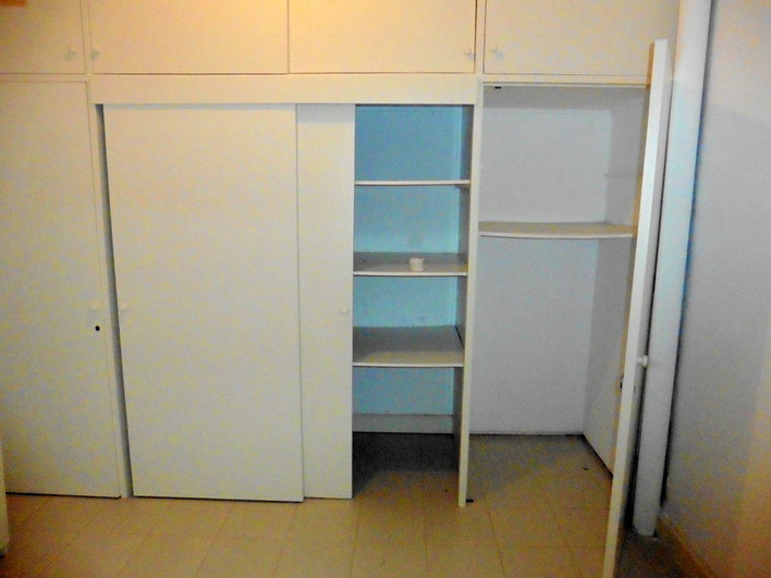 Begehbarer Kleiderschrank