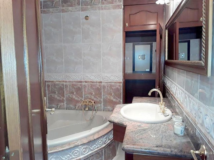 1. Badezimmer