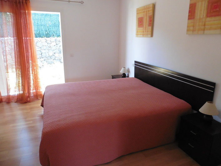 3. Schlafzimmer