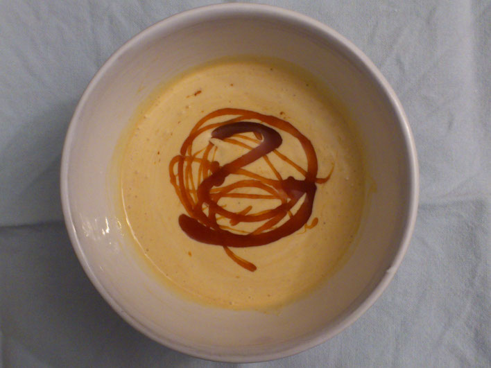 Vanilleeis mit salted Karamellsauce - Paint for animals