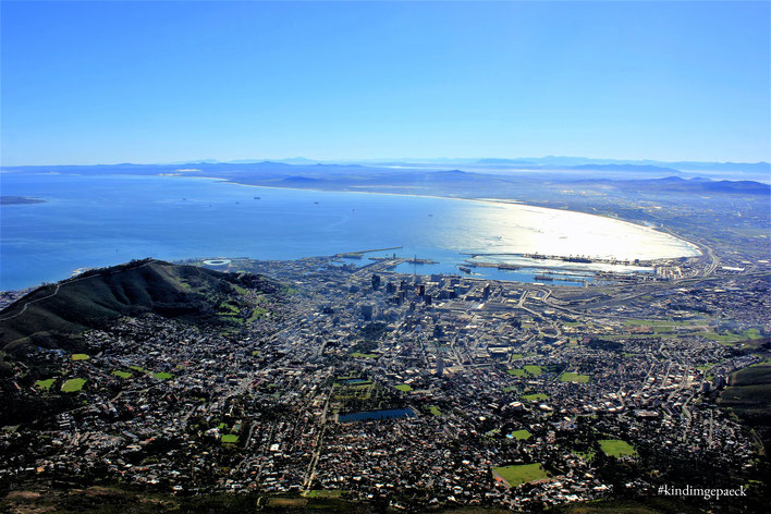 Fantastischer Blick auf Kapstadt vom Tafelberg aus.