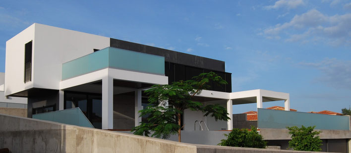 Villa Granadas II - obra  terminada