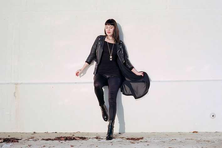 image: nina luca, dark fashion, dark style, dark clothes, dark wear, dark fashion blog, nu goth, nu goth blog, buffalo shoes, dark style blog, swiss blogger, swiss fashion blogger