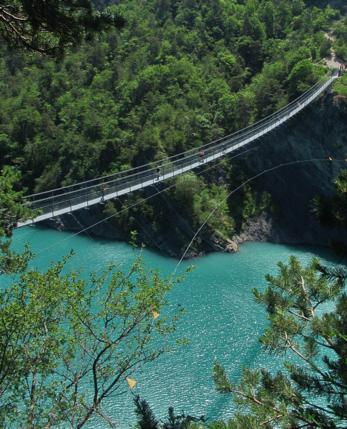 Passerelle de l'Ebron