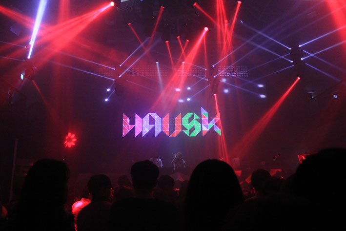 music could have been better - but light show was amazing