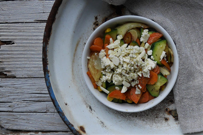 Gemüsepfanne mit Feta