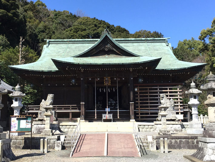 形原神社