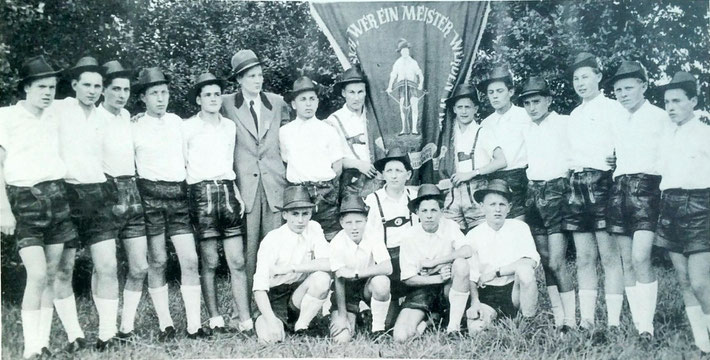 Jungschützen des Voerder Schützenvereins 1952