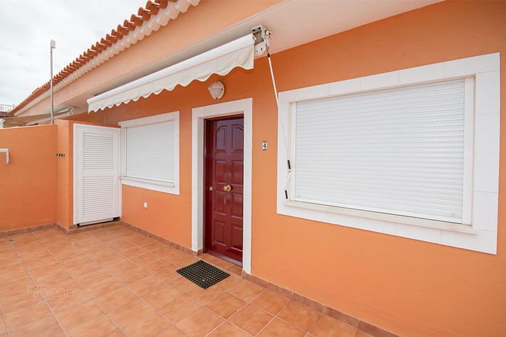 Terrasse / Eingang von der Wohnung / Nordseite