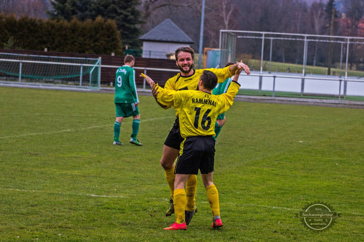 Mantel Tee Wolkig Rammenau Fu ball Ermorden Taste Beispiellos
