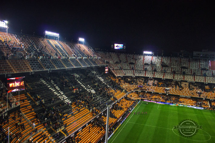 Valencia C.F. vs. FC Barcelona Estadio de Mestalla 05.12.2015 Primera Division Fussball Groundhopping