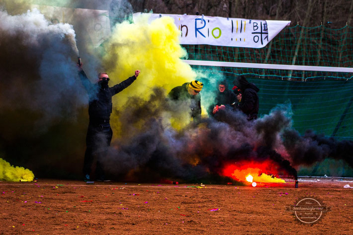 Thonberger SC 1931 II vs. FC Lausitz Hoyerswerda II Pyro Ultras