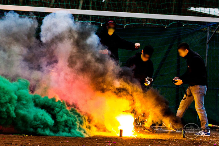 Thonberger SC 1931 II vs. FC Lausitz Hoyerswerda II Pyro Ultras