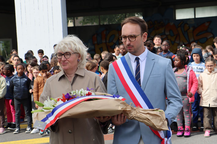 Nathalie Redouté adjointe au maire déléguée à l’Éducation et à la jeunesse et Bastien Julien adjoint au maire délégué à la Mémoire. ©Ville Château-Thierry 2026