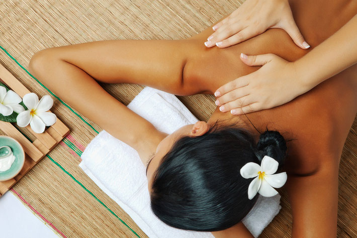 Massage californien;Massage shiatsu;enveloppement;reflexologie plantaire
