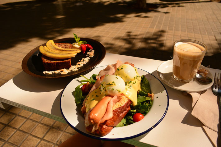 Brunch & Cake - Carrer Enric Granados 19