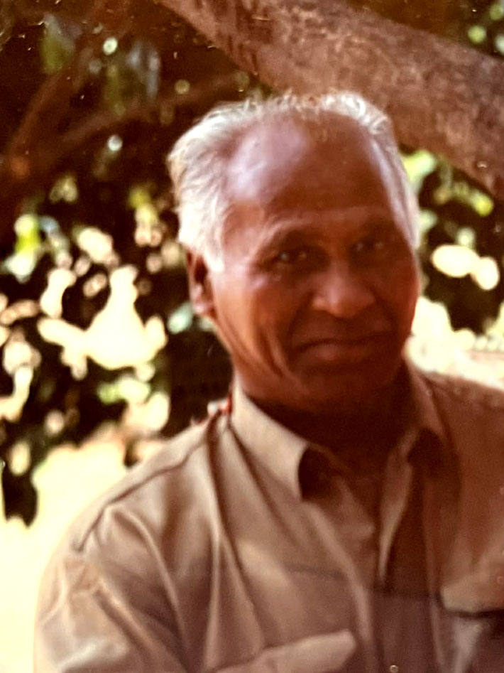 November 1991 : Jangale Master - photo by Michael Comerford. Courtesy of Mikayla N Ron Frigon