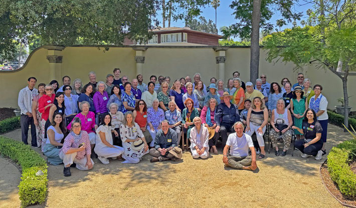 LA GROUP 2025