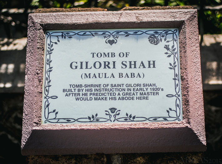 2017 ; Signage plaque at his tomb