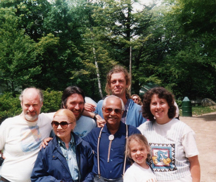 Ken Lux far left with Bhau Kalchuri at the NE Gathering in 1989