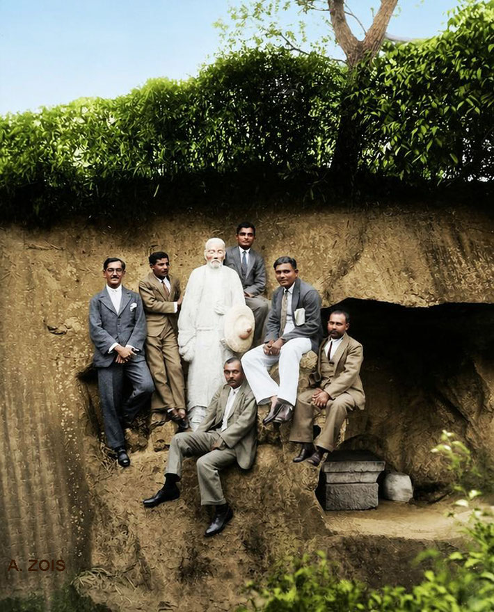 1932 : Meher Baba's men mandali. Image rendition by Anthony Zois.