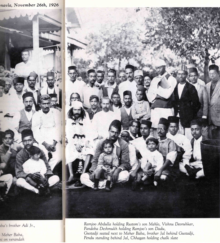 1926 : Lonavla, India. Khodu is standing at the rear centre with black hat. Image courtesy of Lord Meher - Vol. 3 - p.884-5. Image trimmed.