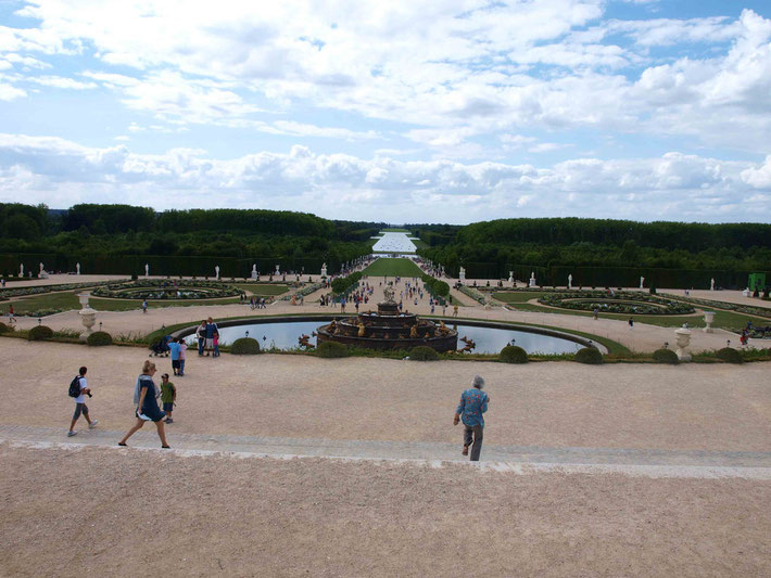 Photo ; Anthony Zois, 2010 - Garden view from the terrace