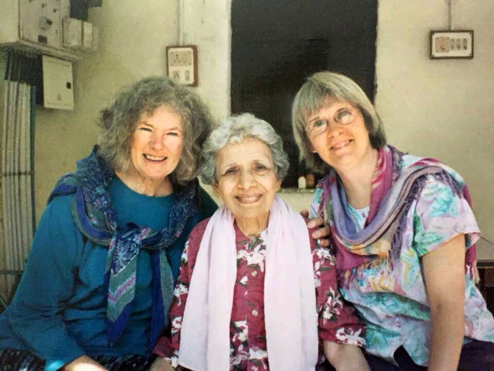 ( L-R ) Meherazad, India : Nancy Wall, Arnavaz Dadachanji and Deborah M. Smith. Courtesy of Nan Wicker