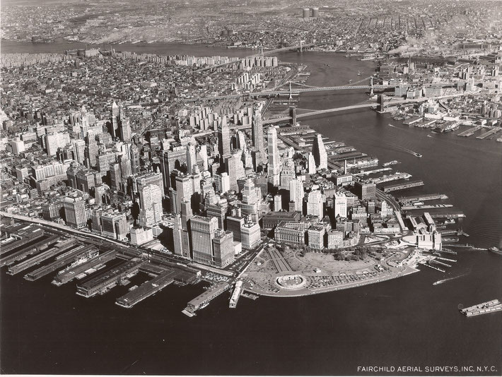 The North German Lloyd Lines wharf is the 3rd on the right nearest to viewer.