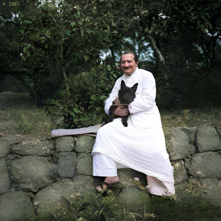 88.  Dec. 1946 : Mahabaleshwar, India. Baba with Cracker the terrier.