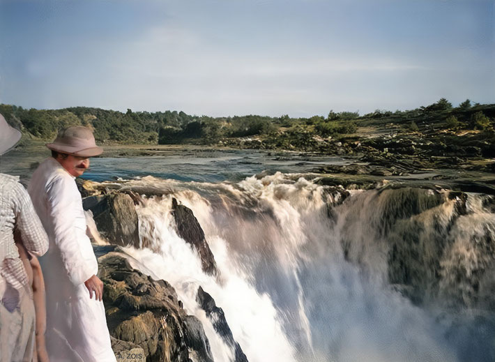 1938 : Dhuandhar Falls or the Smoke Cascade at Marble Rocks, near Jabalpur.  Image rendition by Anthony Zois.