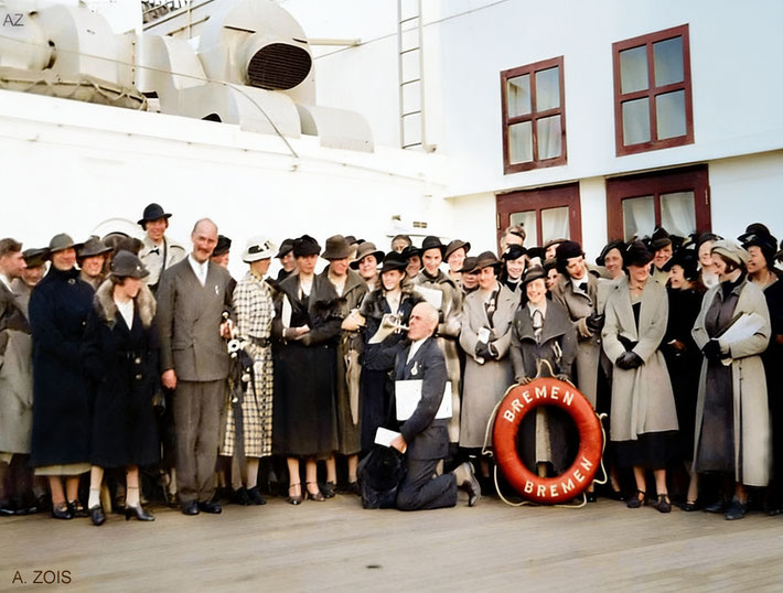 1932 : People on board the SS Bremen before departure at Southampton, UK. Image rendition by Anthony Zois. BP
