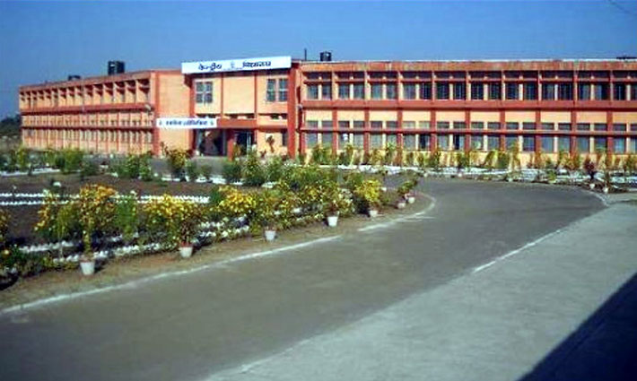 Modern Itarsi Railway station. 