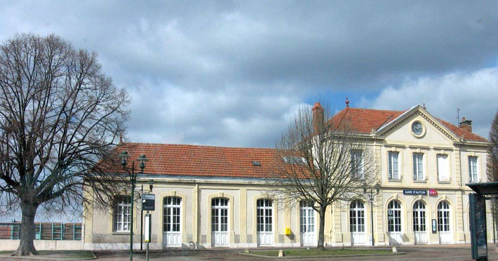 Gare d' Autun.
