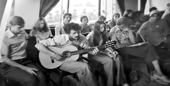 Australians in the Ashoka Hotel, Ahmednagar, India