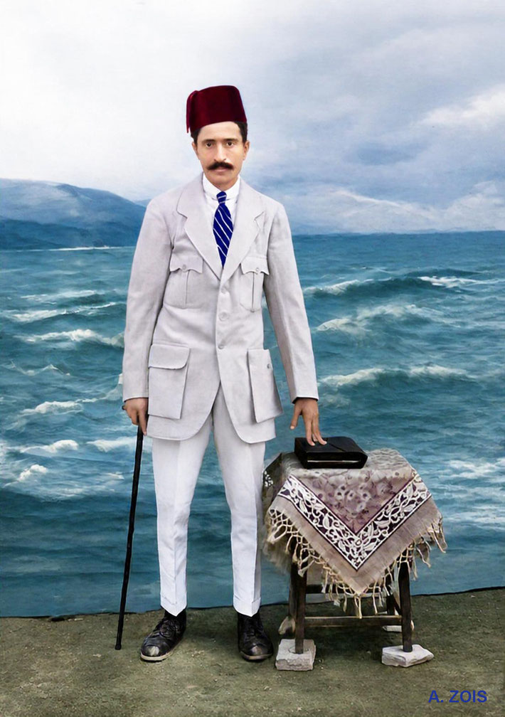  50.  1920 - Bombay : Merwan wearing a business suit, managing a theatrical troup. BP