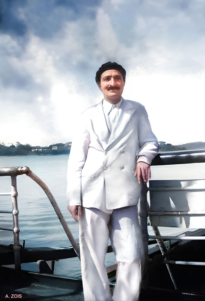 1. 1937 : Meher Baba on board the M.V. Circassia travelling from France to India.