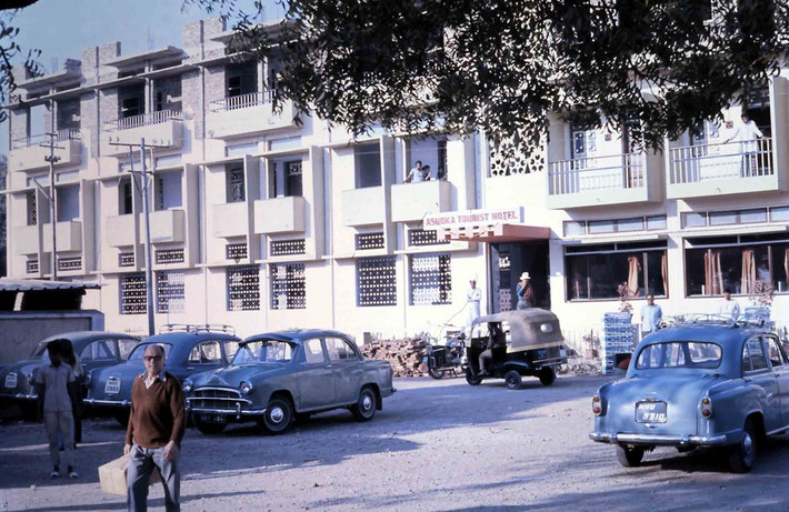 Reg outside the Ashoka Hotel in Ahmednagar - Jan.1975 ; Photo by Anthony Zois. Bill Le Page is in the doorway of the hotel.