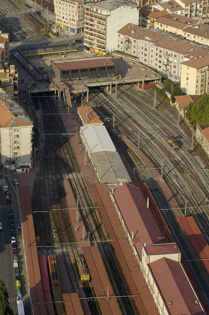 2000s : Irun Railway Station.