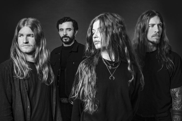 Die Karlsruher Psychedelic-Rock-Band Coltaine tourt gerade mit ihrem neuen Album "Brandung" durch die Clubs. Liveshows stehen unter anderem in Karlsruher "Jubez" und im Stuttgarter "JuHa West" an. Foto: Promo