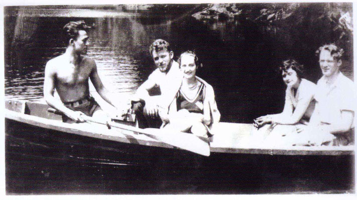 May 31, 1932 : On the Croton River with ( L-R ) Howard Inches, Milo Shattuck, Grace, Josephine Grabau ( Ross ) and Donald Holloway. Courtesy of Beloved Archives